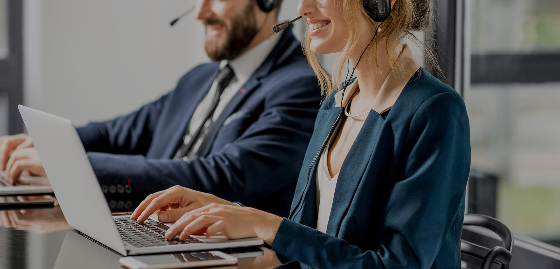 Pre-sale and after-sale  service support